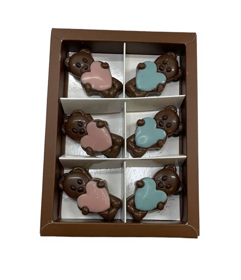 Melkchocolade beertjes als geboortetraktatie