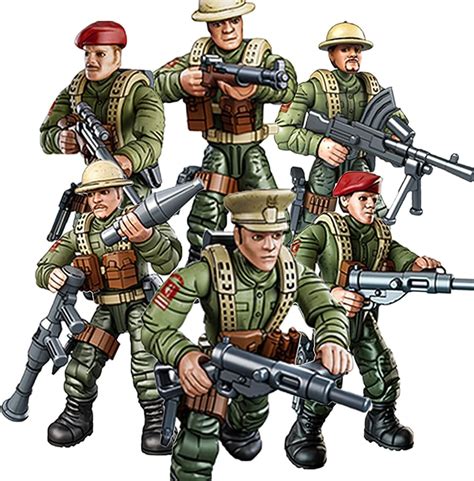 Illustratie van diverse Battle Beasts actiefiguren met hun wapens en bepantsering