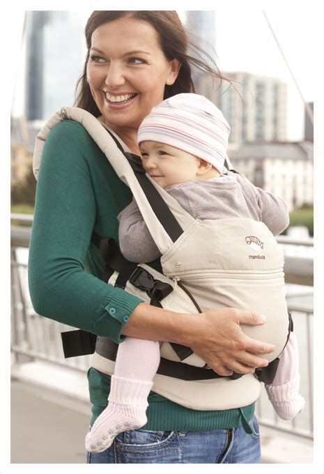 Schema van de M-positie in de Manduca draagzak