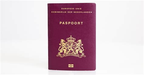 Paspoorten en identiteitskaarten voor minderjarigen
