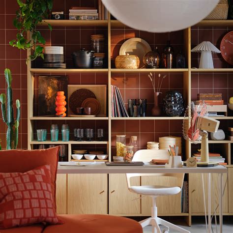 Collage van IKEA Mammut meubels in verschillende kleuren en configuraties