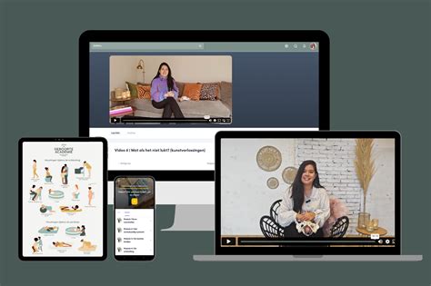 Adelina, oprichtster van de Online Geboorte Academie, met haar gezin