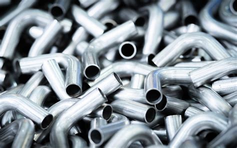 Architectonisch ontwerp van de kraamkliniek Henegouwerlaan met nadruk op de uitbreiding van staal en glas.