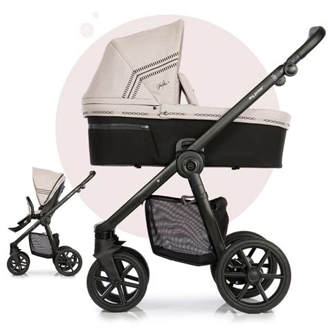 Illustratie van een my junior Limited Edition kinderwagen met verfijnde details en kristallen.