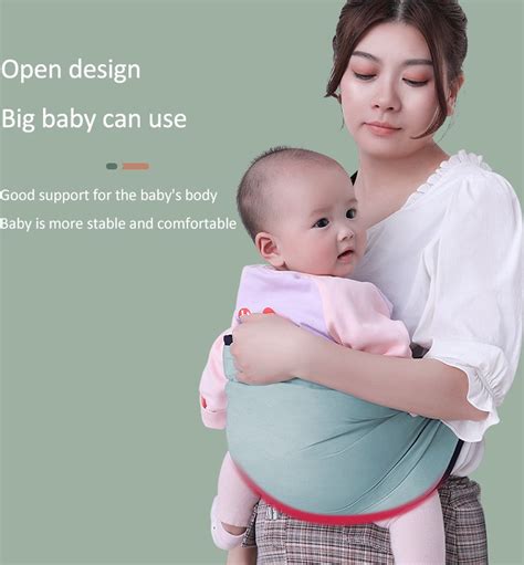 Illustratie van de Vulpes Goods BabyCare Draagzak met de M-houding van de baby