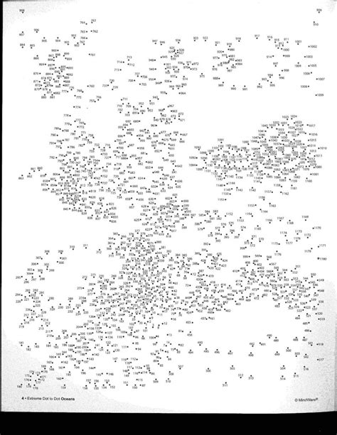 Een set kaarten voor zwangerschapsaankondigingen met diverse methoden (letterkaart, morsecode, verbind de punten)
