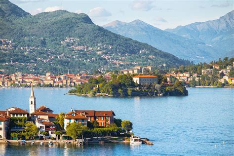 De Borromeus-eilanden in Lago Maggiore