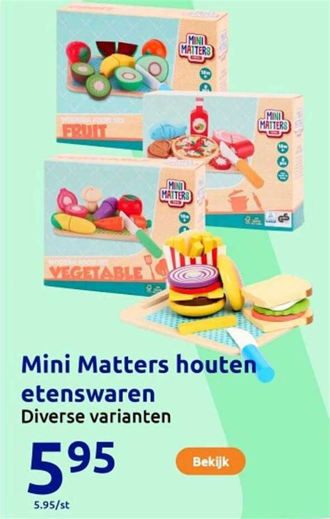 Collage van diverse houten keukenaccessoires en etenswaren die bij de Lidl speelkeuken passen.