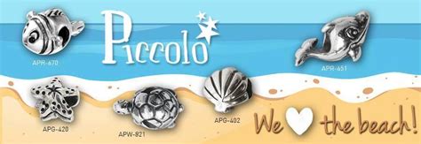 Collage van diverse Piccolo bedels: cupcakes, ijsjes, fruit, diertjes, hartjes, alfabet.