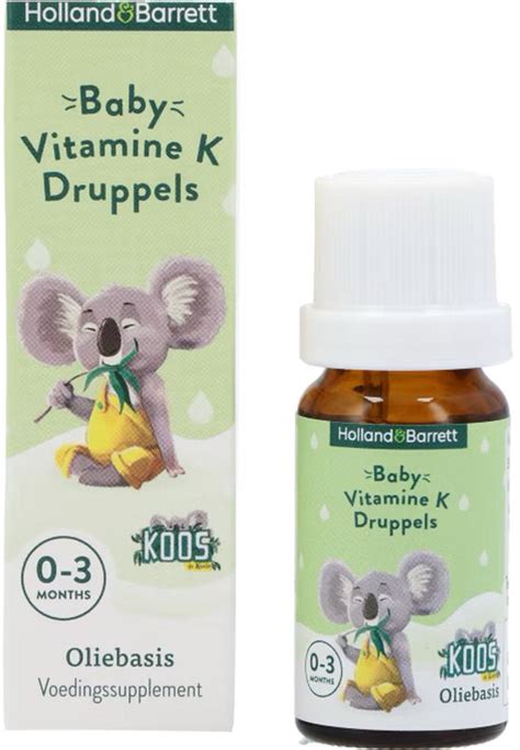 Illustratie van een pasgeboren baby die vitamine K druppels krijgt.