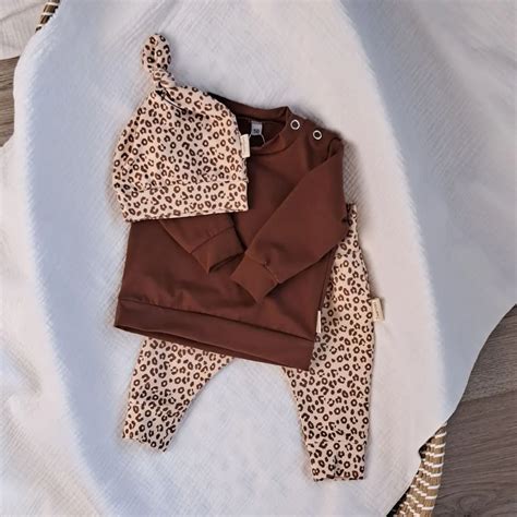 Babykleding collectie met diverse setjes