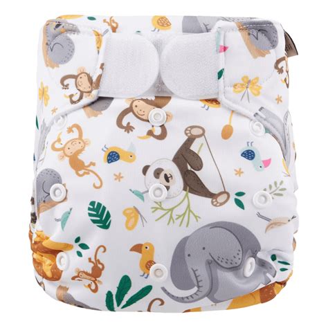 Illustratie van de PandaBaby zwemluier met detail van de fleece binnenlaag en elastiek rond de beentjes.