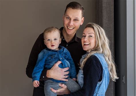 Rikki en Sjoerd met hun zoontje Bram