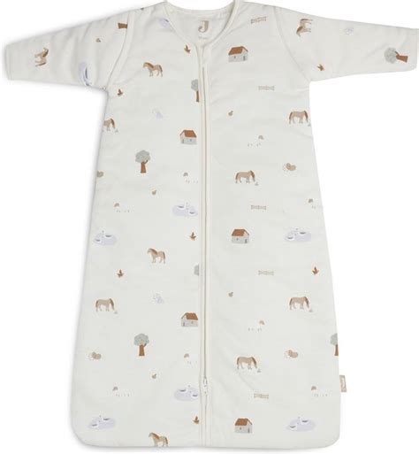 baby in een zachte Jollein slaapzak