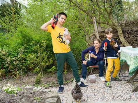 Lies Visschedijk met haar kinderen Ko en Sjef