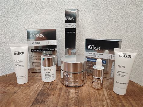 Collage van verschillende DOCTOR BABOR producten met peptiden