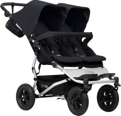 Vergelijking van een duo kinderwagen met zitjes naast elkaar en achter elkaar