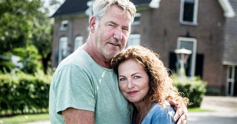 Boer Jos en Amy met hun pasgeboren dochter Sophie Esther