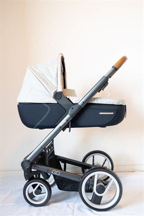 Foto van de Mutsy Evo kinderwagen in gebruik