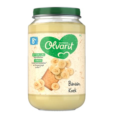 Illustratie van een baby die met plezier een Olvarit fruithapje eet, met de ingrediënten perzik, banaan en kiwi op de achtergrond.