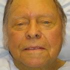 Baby met geelzucht, illustratie die de gele huidskleur benadrukt