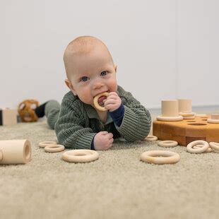 Illustratie van Emmi Pikler materialen