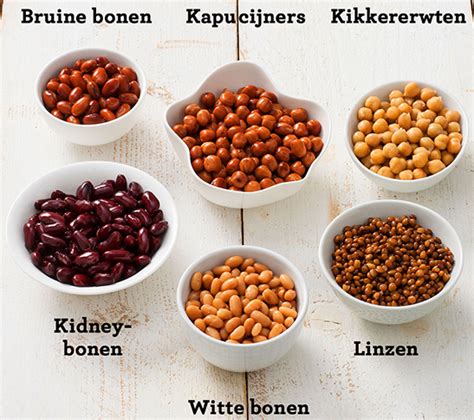Een kleurrijke selectie van verschillende soorten peulvruchten.