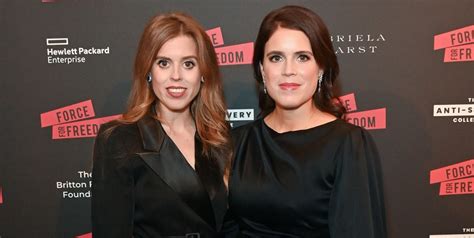 Prinses Eugenie en prinses Beatrice op de rode loper