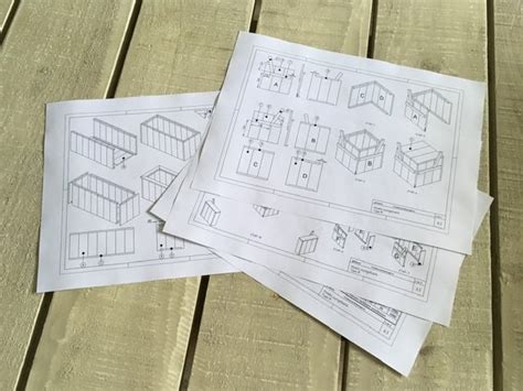 Voorbeeld van een pagina uit het Bouwtekeningen Pakket met diverse projecten.