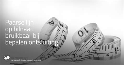 Illustratie van de paarse lijn op de bilnaad tijdens de bevalling