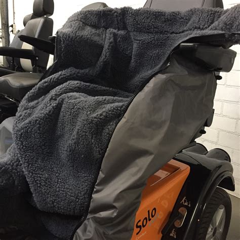 Detail van een voetenzak met aparte compartimenten voor de benen