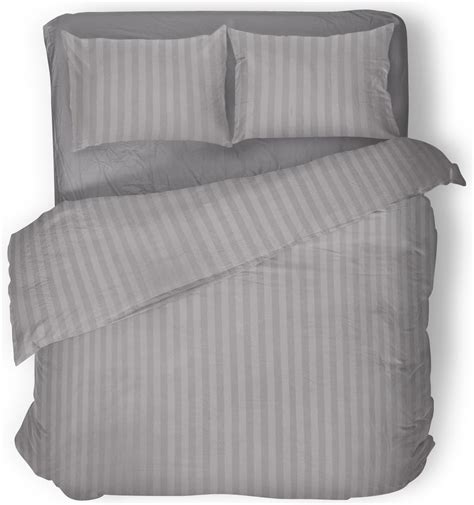 Voorbeeld van een dekbedovertrek met een naadpatroon