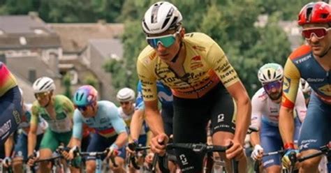 portretfoto van wielrenner Thomas De Gendt