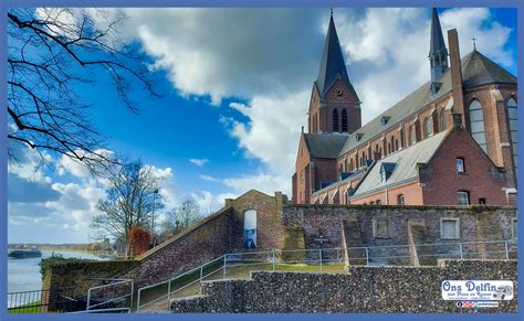 Historische foto van de Onze Lieve Vrouw Geboorte Kerk in Nieuwkoop