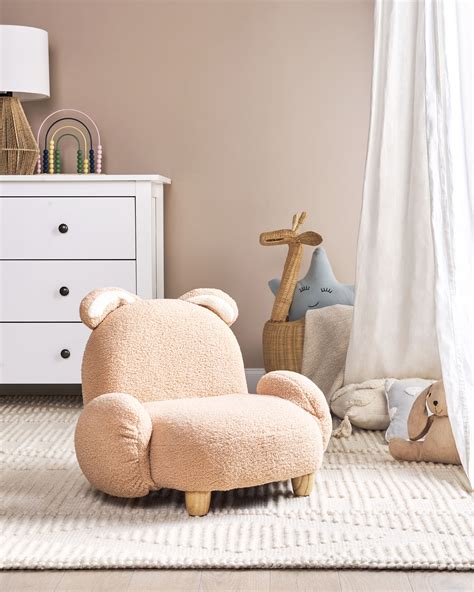 Zachte teddy kinderfauteuil in de vorm van een beanbag.