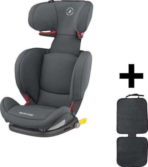 Maxi-Cosi stoelbeschermer in een auto-interieur